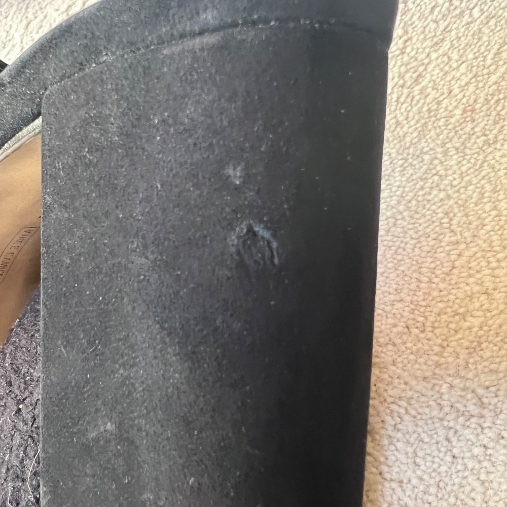 Shoe - Picture 3 of 4